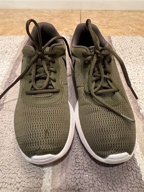 Nike Olive Green Mesh Running Sneakers